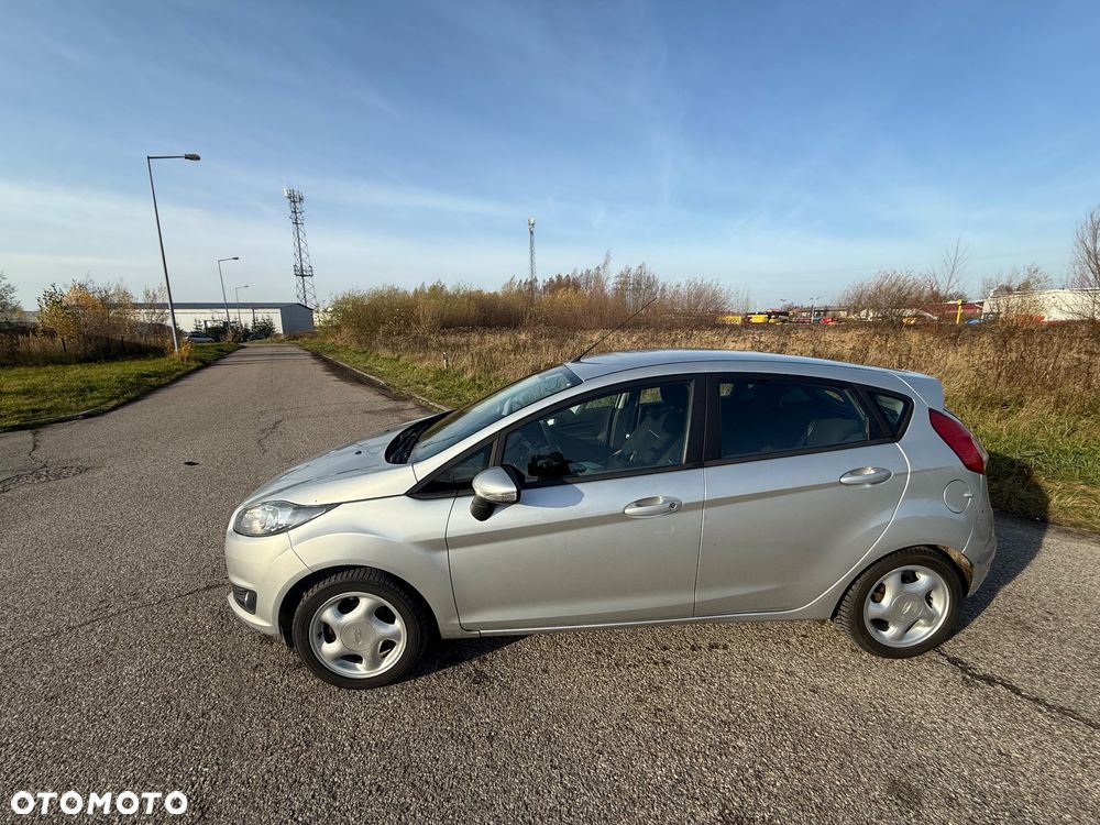 Ford Fiesta 1.4 Trend - 2