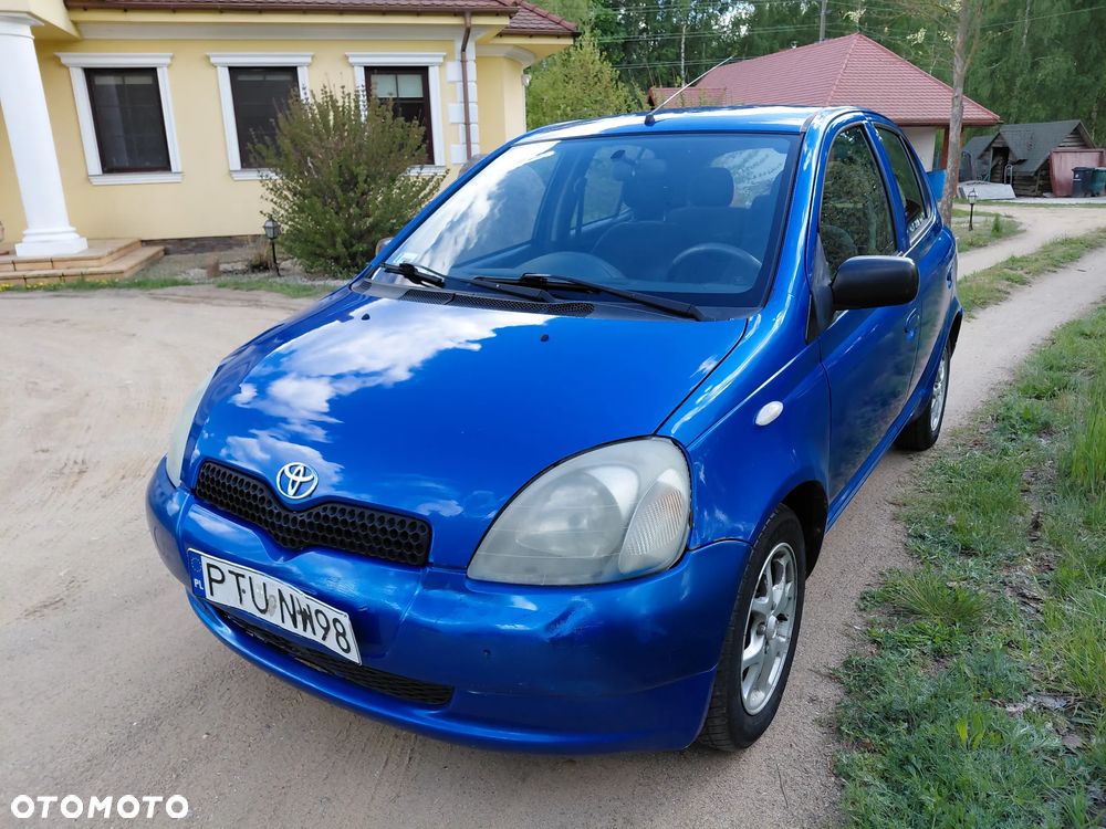 Toyota Yaris 1.3 Luna - 1