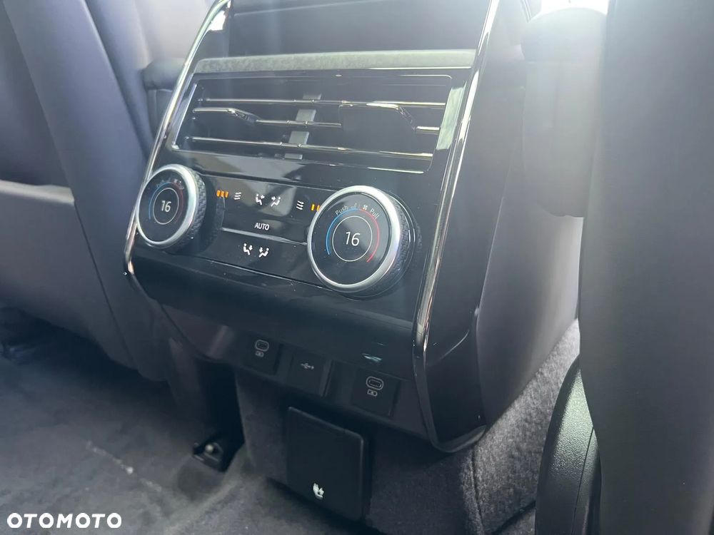 Land Rover Range Rover Sport - 12