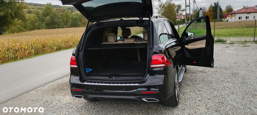 Mercedes-Benz GLE 350 d 4-Matic - 30