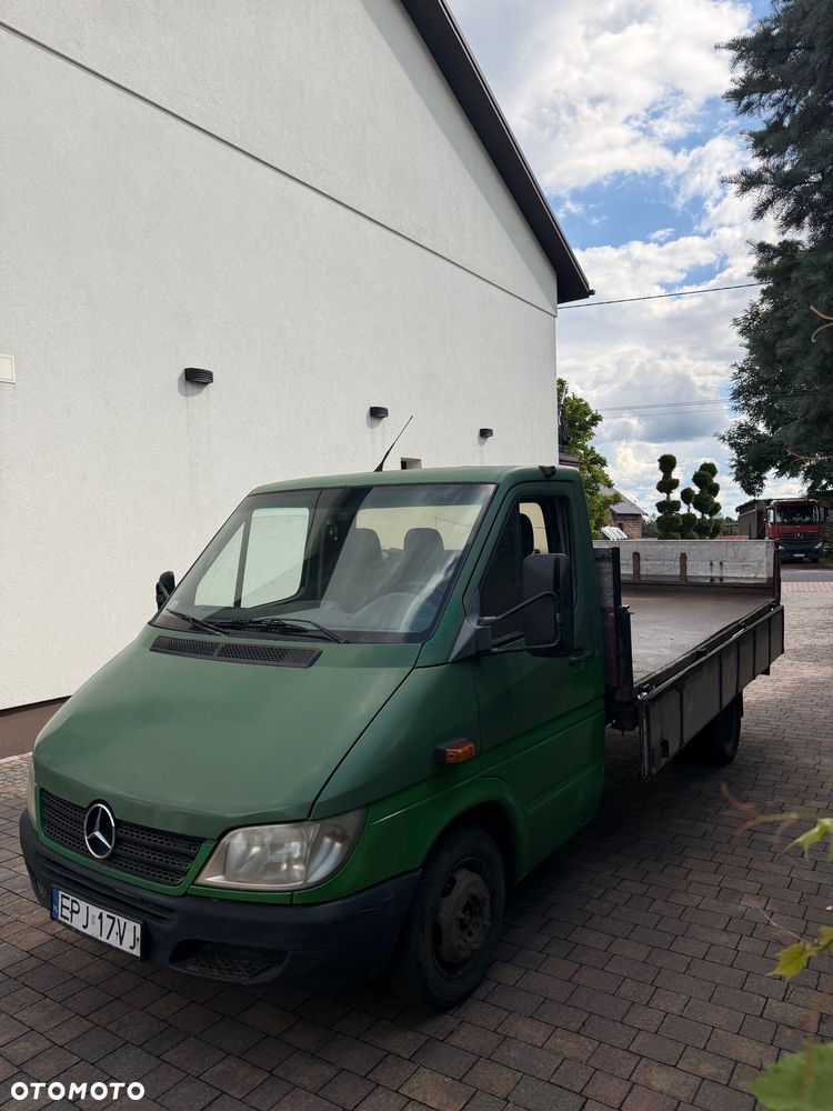 Mercedes-Benz Sprinter - 3