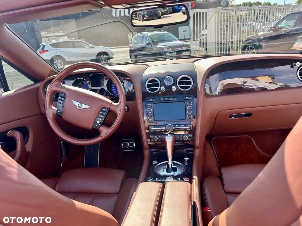 Bentley Continental GT Standard - 6