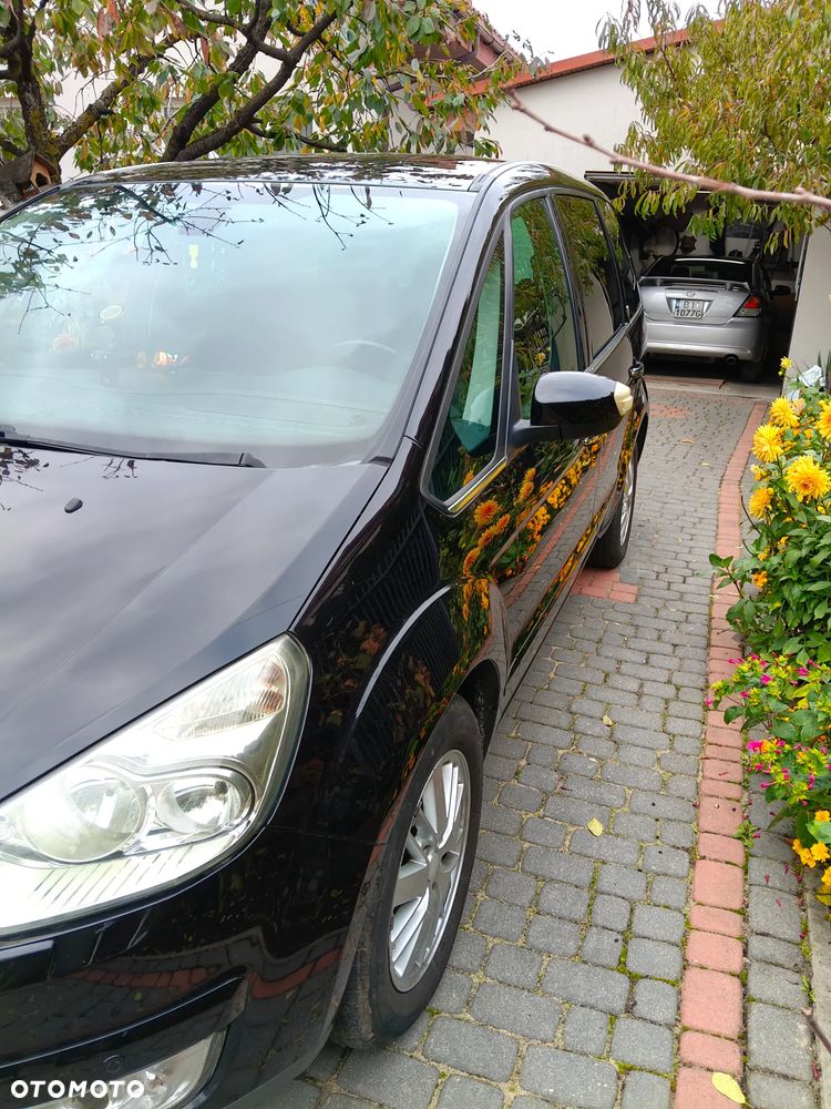 Ford Galaxy 2006 photo 3