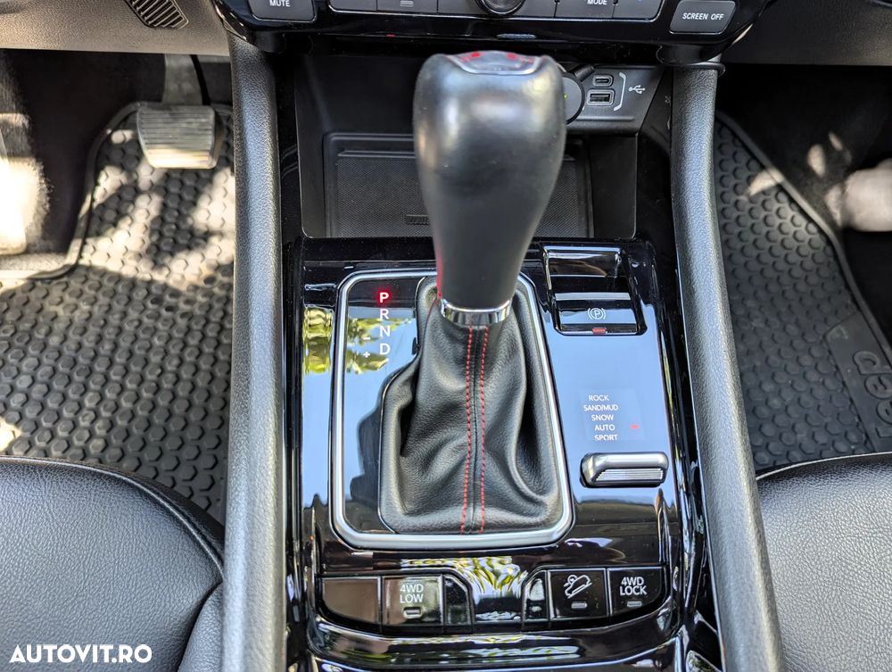 Jeep Compass 1.3T 4xe AT6 PHEV Trailhawk - 18