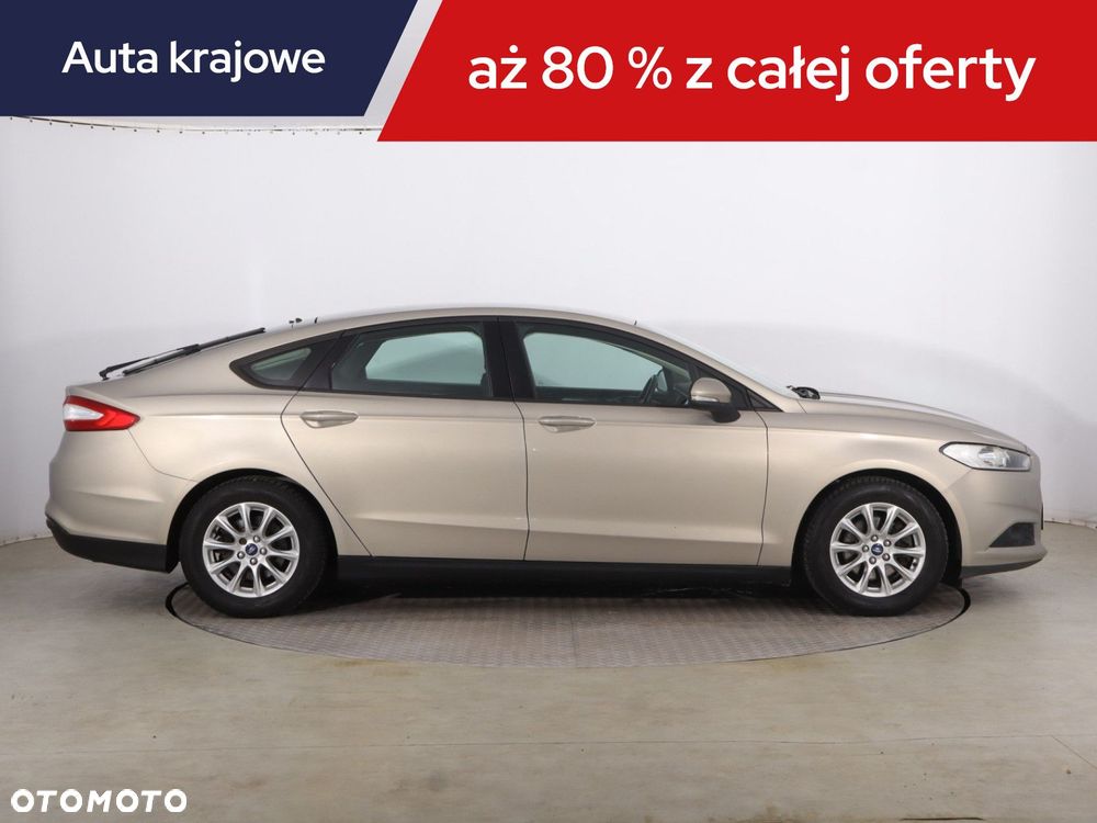 Ford Mondeo - 8