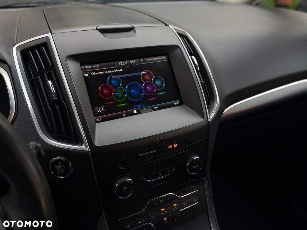 Ford S-Max 2.0 TDCi Titanium - 30