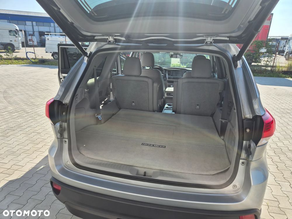 Toyota Highlander 3.5 V6 4WD - 5