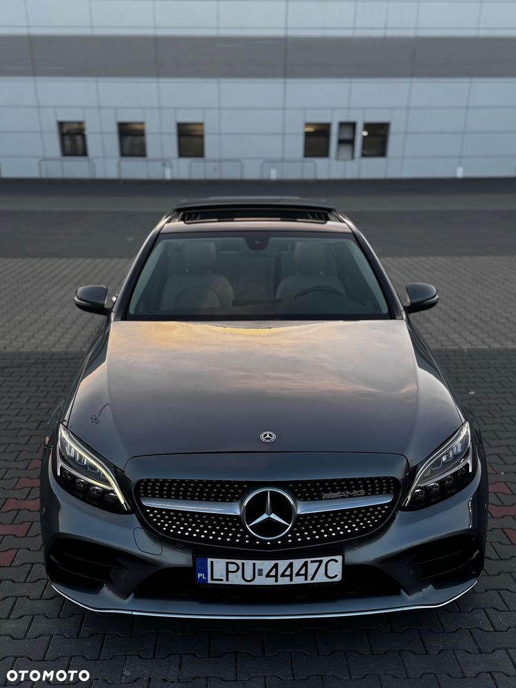 Mercedes-Benz Klasa C 300 4Matic 9G-TRONIC AMG Line - 12