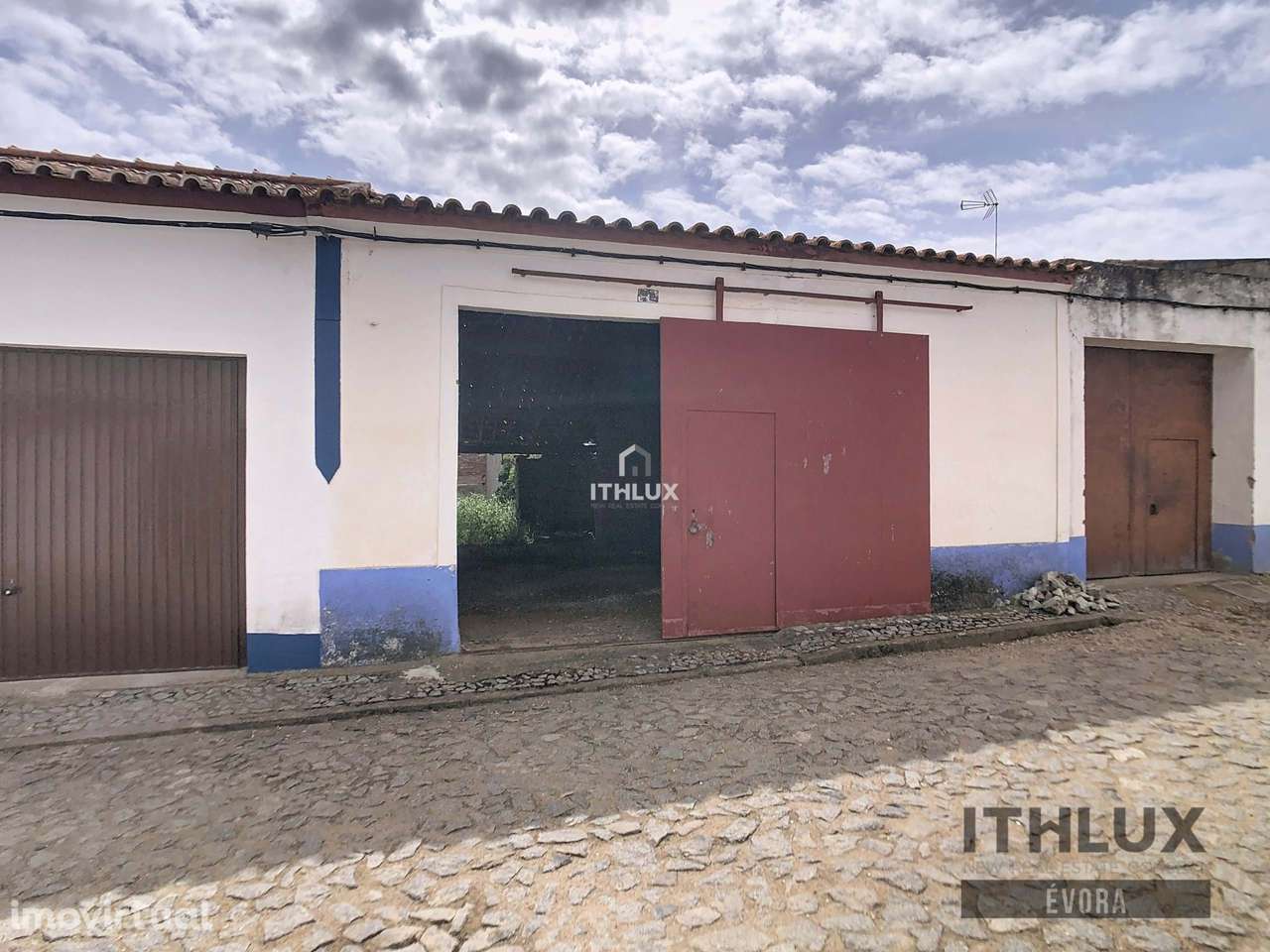 Imóvel com potencial no centro de Montoito - Grande imagem: 4/6