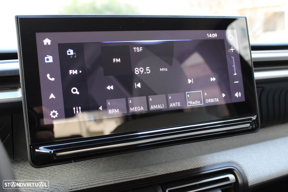 Citroën e-C3 YOU c/ PLUS Pack - 22