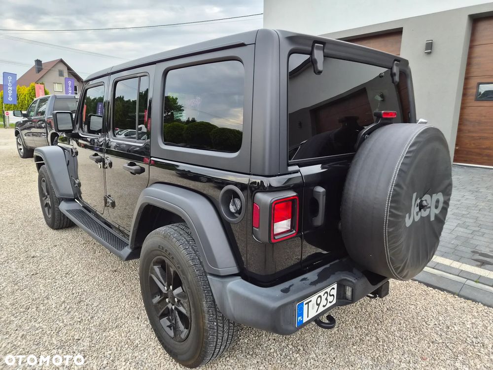 Jeep Wrangler - 6