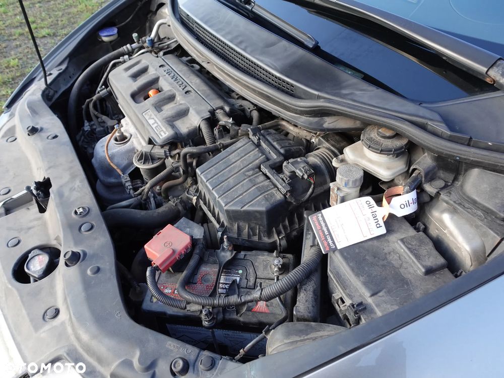 Honda Civic 1.8 Sport - 23