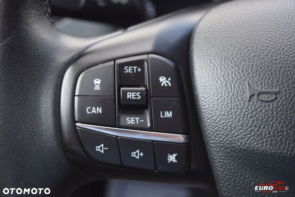 Ford Focus 1.0 EcoBoost Titanium Business - 21