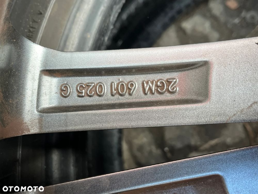Felga VW T-Cross 6,5J x 17 ET 39 2GM601025G 1szt - 4