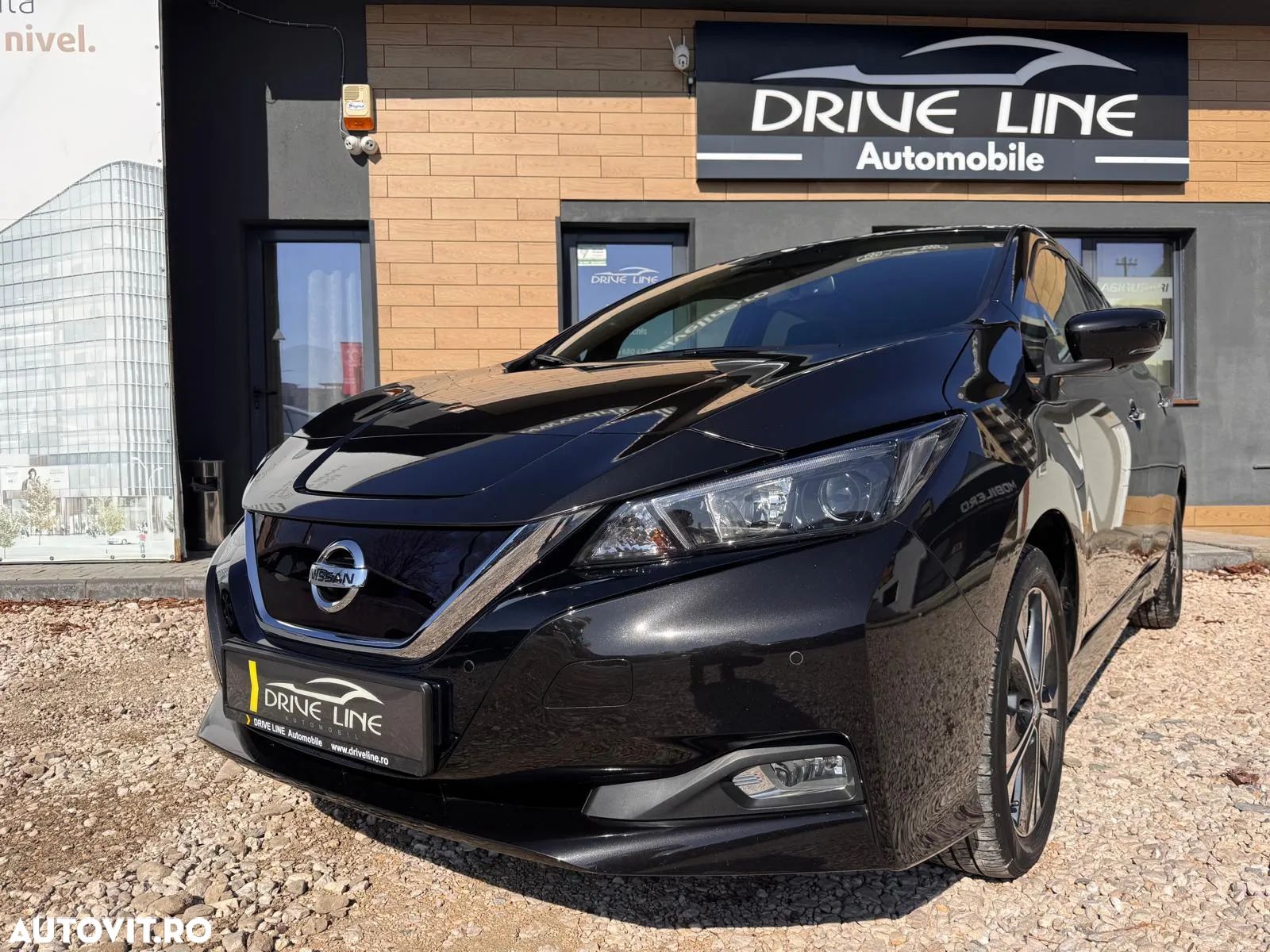 Nissan LEAF 62 kWh e+ N-Connecta - 1