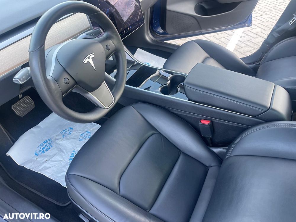 Tesla Model 3 Langstreckenbatterie Allradantrieb Dual Motor Performance - 10
