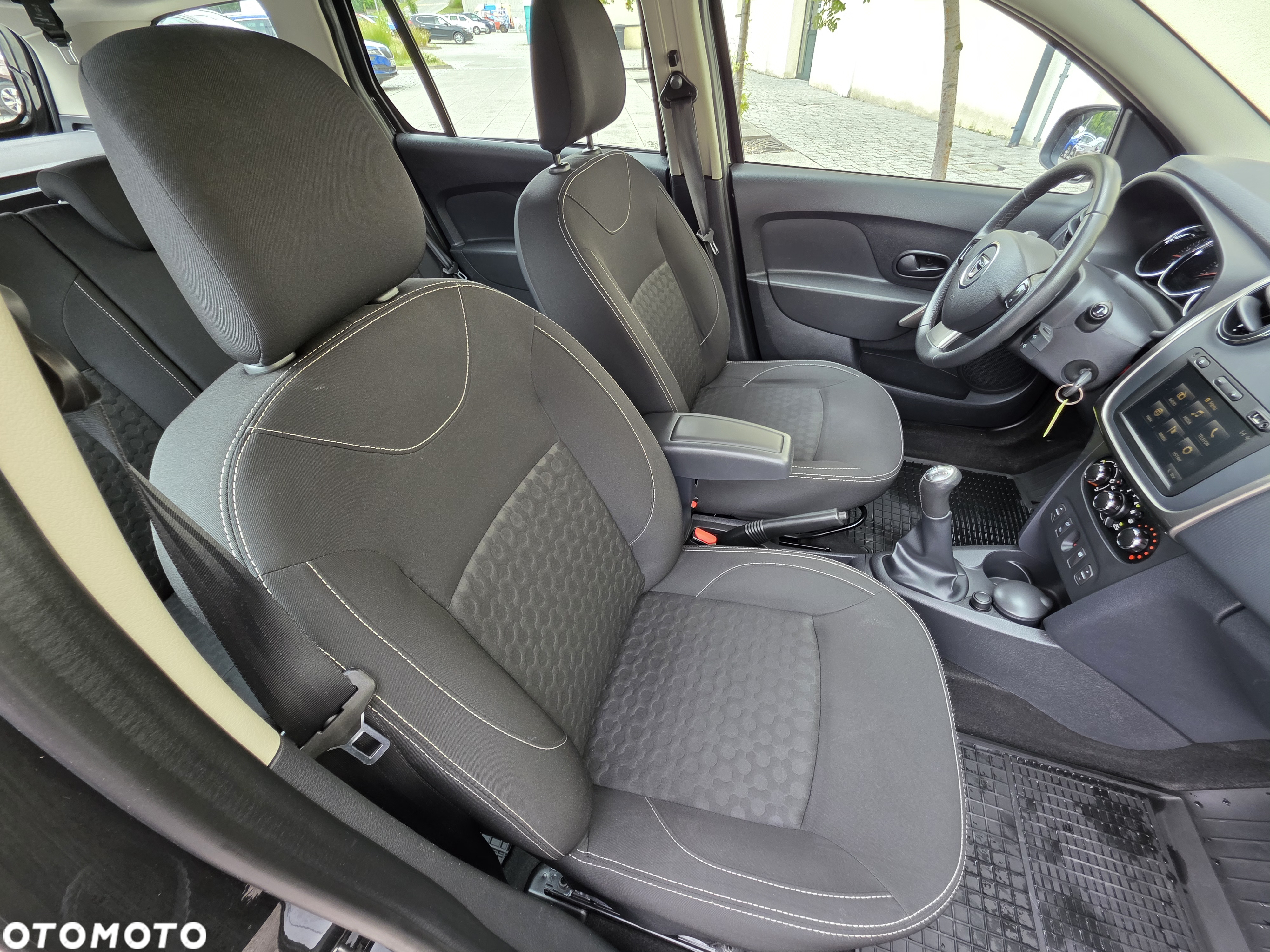 Dacia Logan MCV 0.9 TCE Ambiance - 23