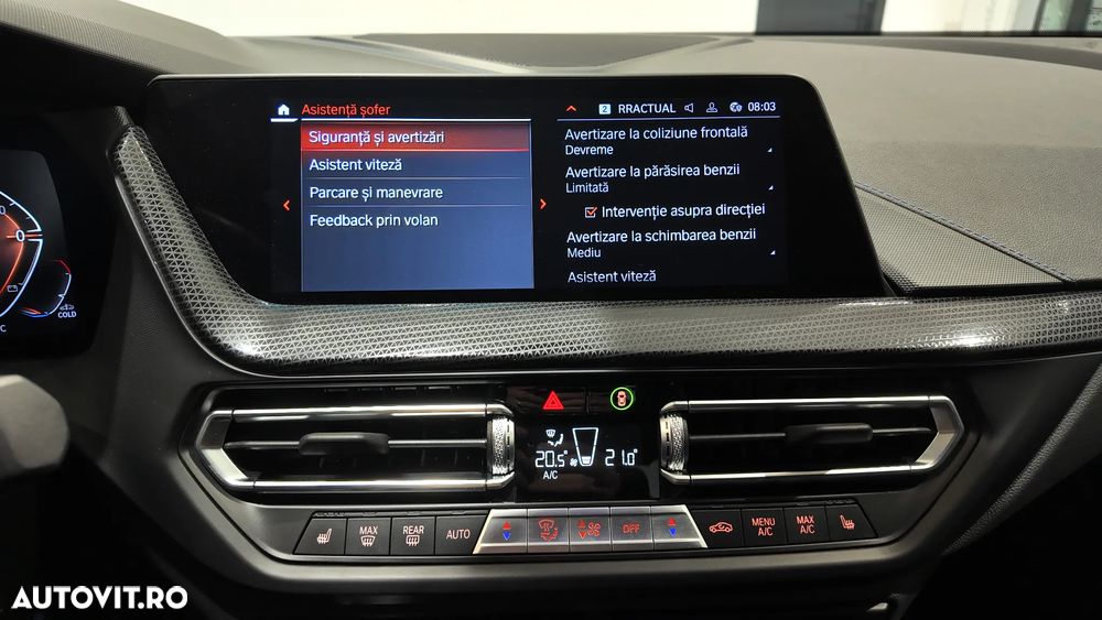 BMW Seria 2 218i Aut. M Sport - 32