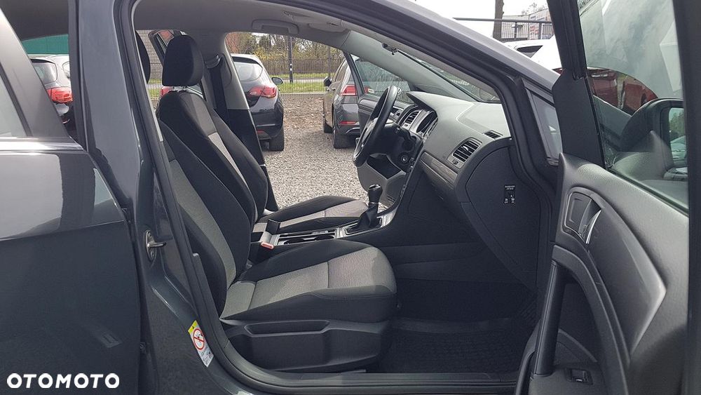 Volkswagen Golf 1.2 TSI Style - 26