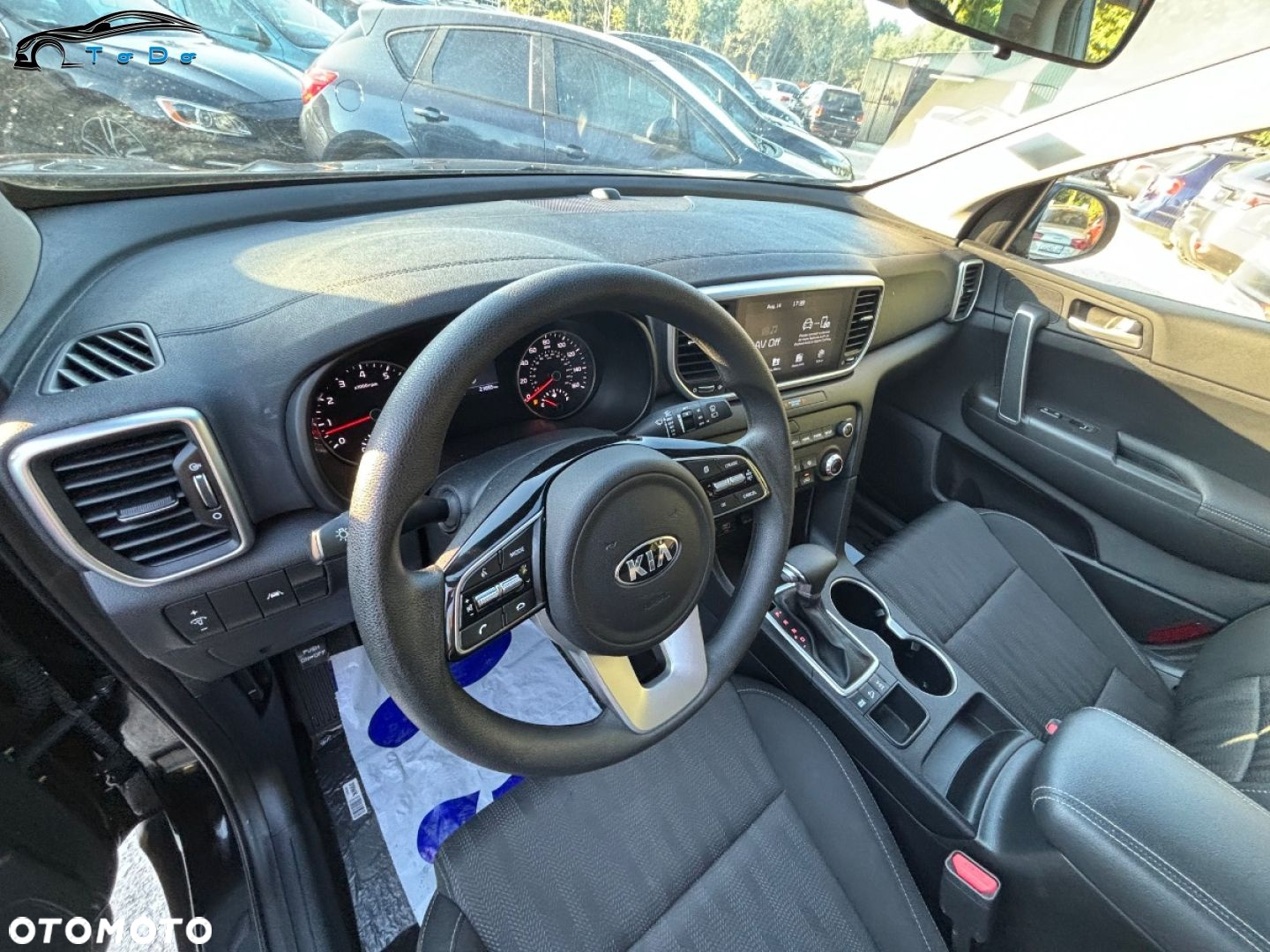 Kia Sportage - 16