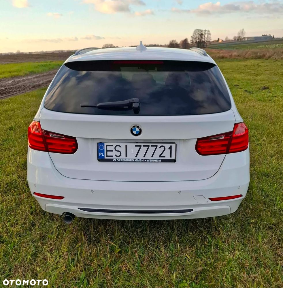 BMW Seria 3 318d Sport Line - 7