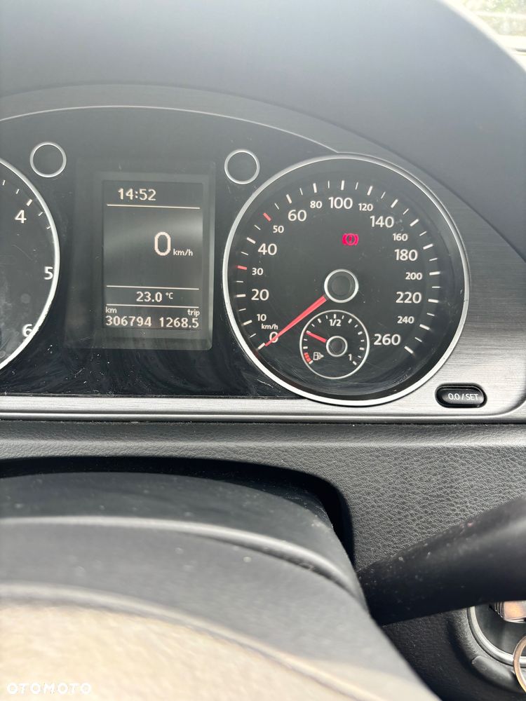 Volkswagen Passat - 7