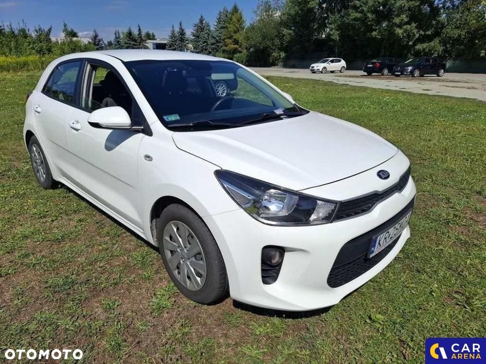 Kia Rio - 5