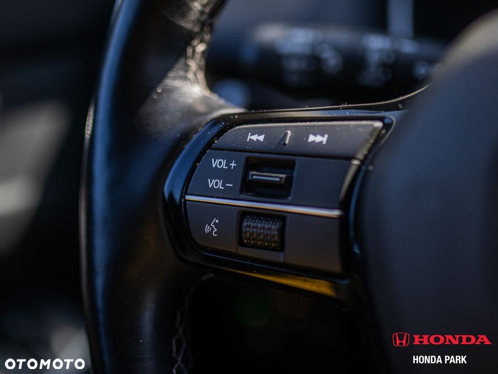 Honda Civic 2.0 i-MMD Advance BSI CVT - 20