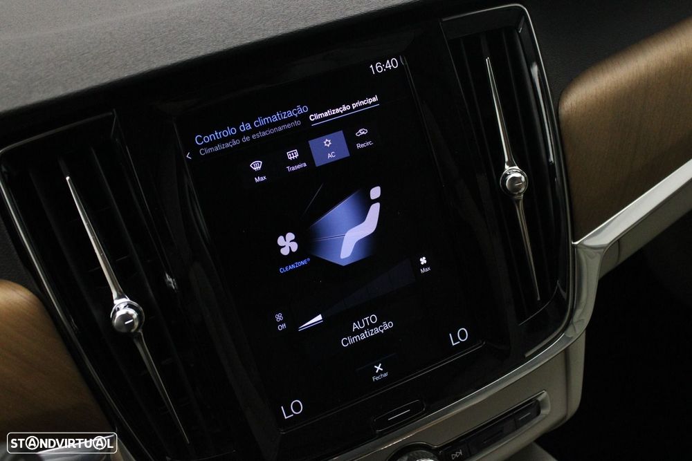 Volvo V90 2.0 B4 Momentum Plus Geartronic - 16