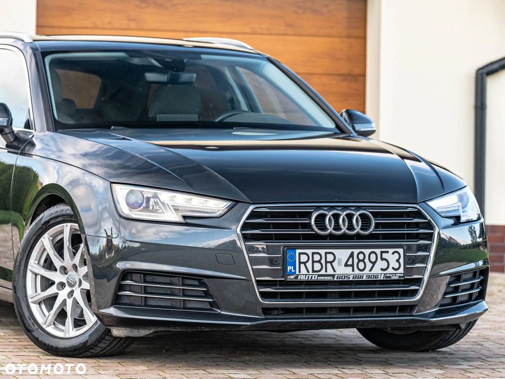 Audi A4 Avant 2.0 TDI Design S tronic - 27