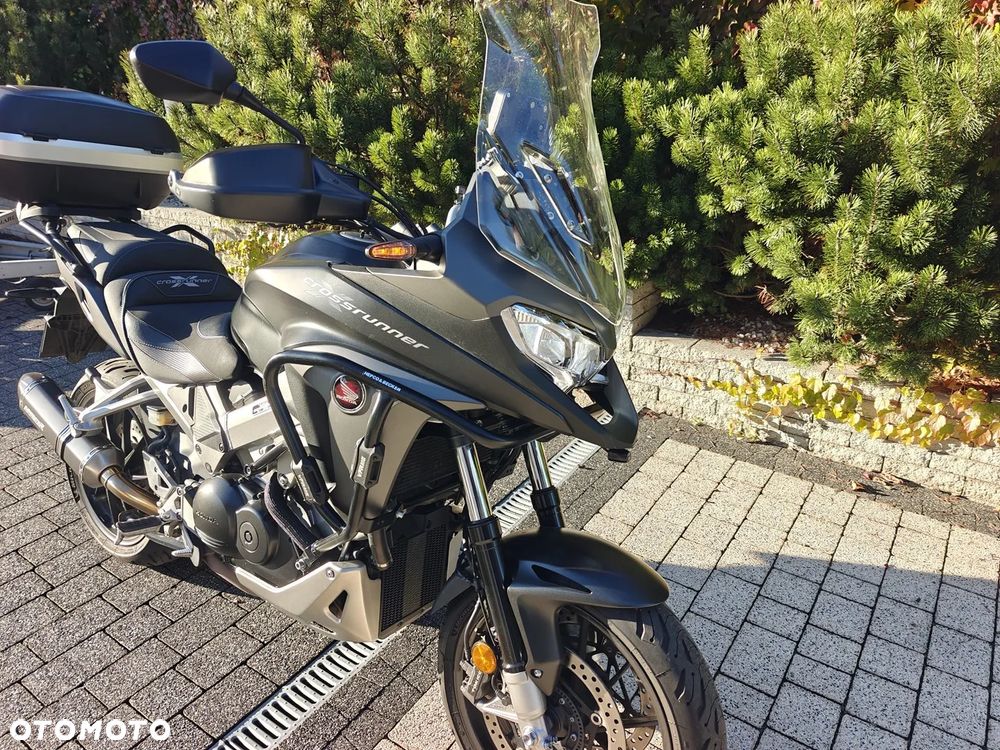 Honda VFR - 4