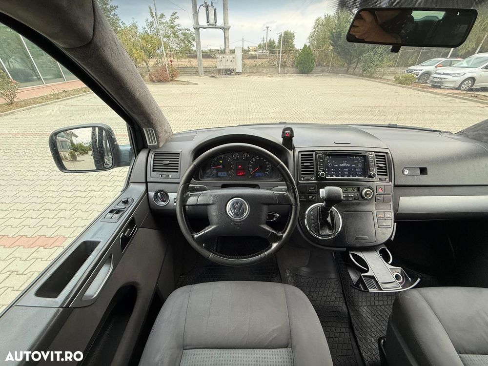 Volkswagen Multivan - 6