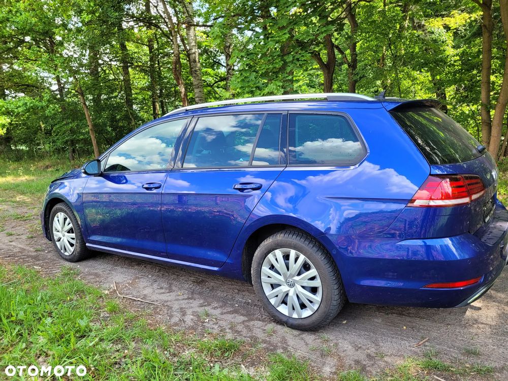 Volkswagen Golf 1.6 TDI Sound - 25