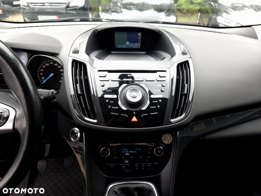 Ford Kuga 2.0 TDCi FWD Titanium - 20