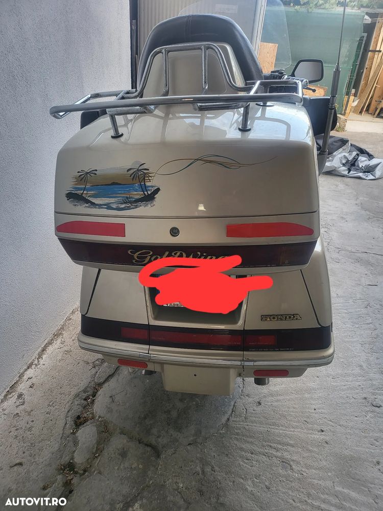 Honda Gold Wing - 10