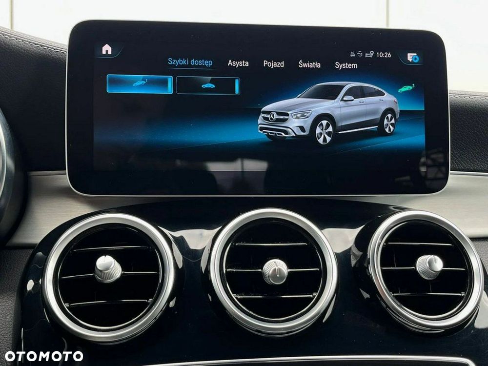 Mercedes-Benz GLC - 29