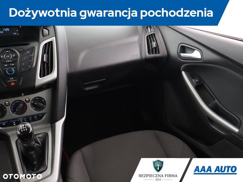 Ford Focus - 10