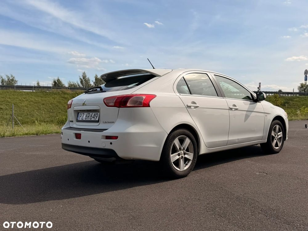Mitsubishi Lancer 1.5 - 4