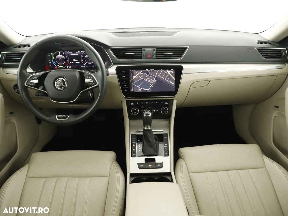 Skoda Superb 1.4 TSI DSG Style - 28