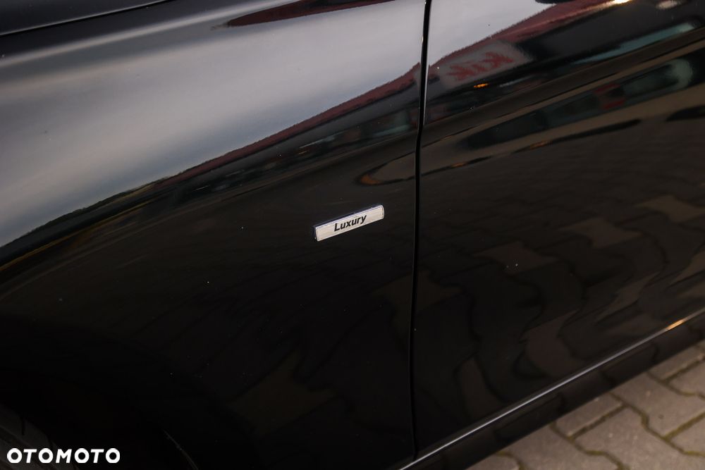 BMW Seria 3 320d Luxury Line - 9