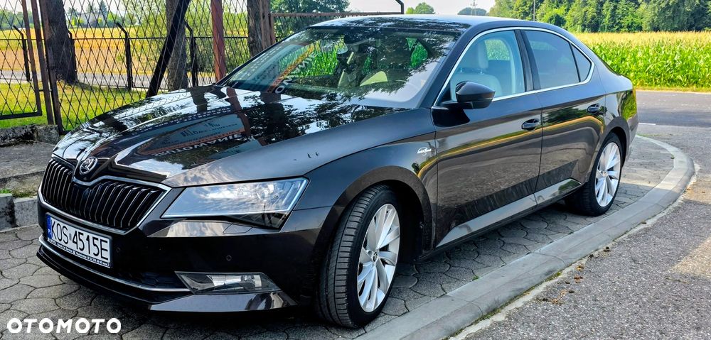 Skoda Superb 2.0 TDI L&K DSG - 16