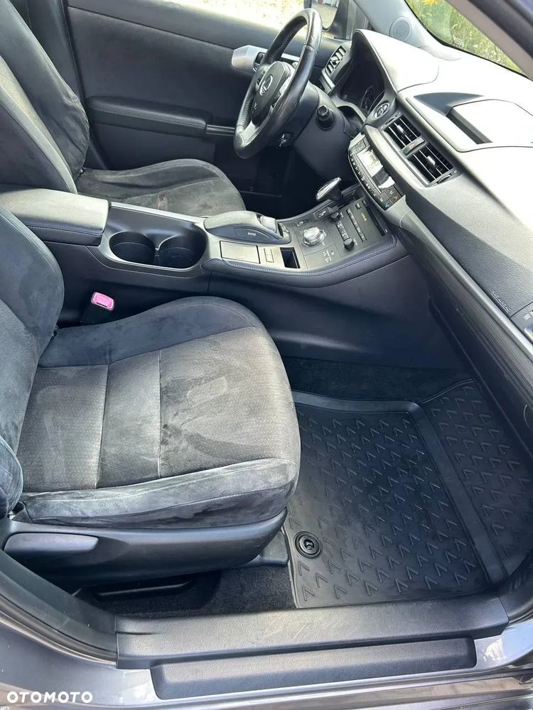 Lexus CT 200h Classic - 16