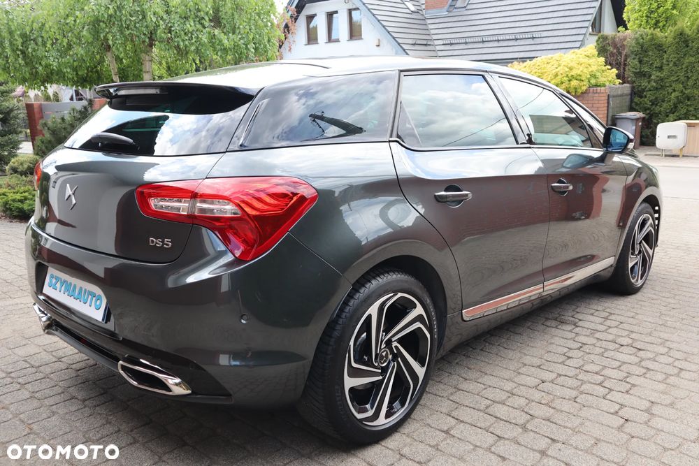 DS Automobiles DS 5 - 5