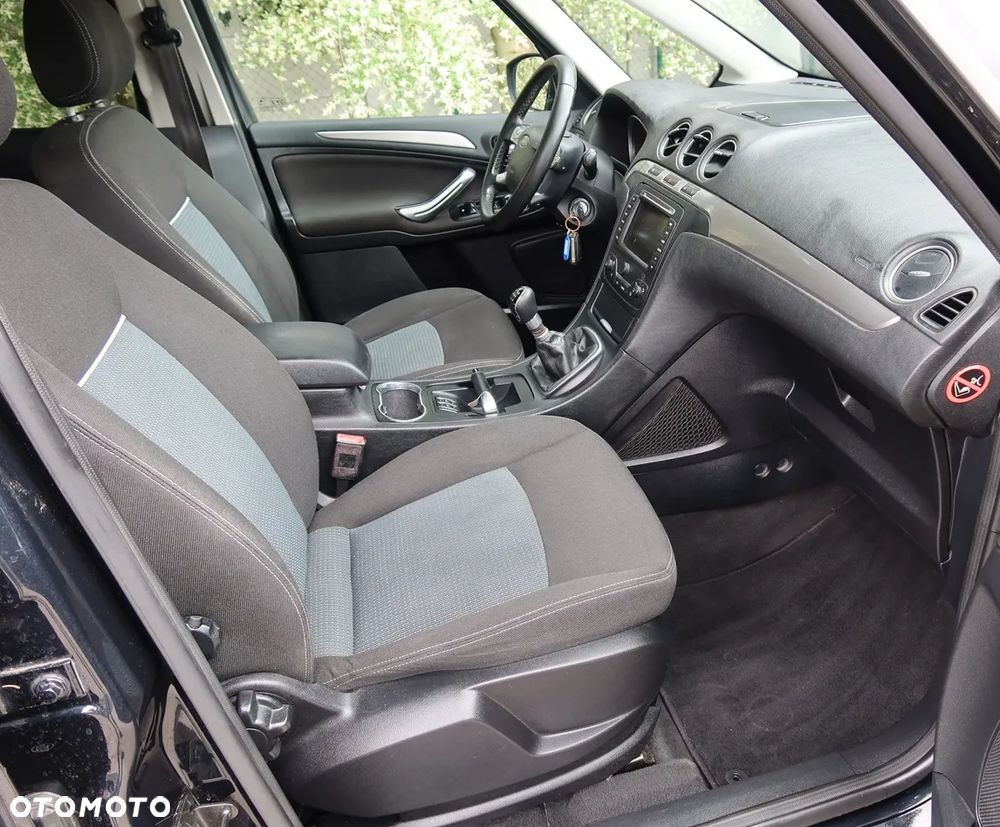 Ford Galaxy 2.0 TDCi Titanium - 13