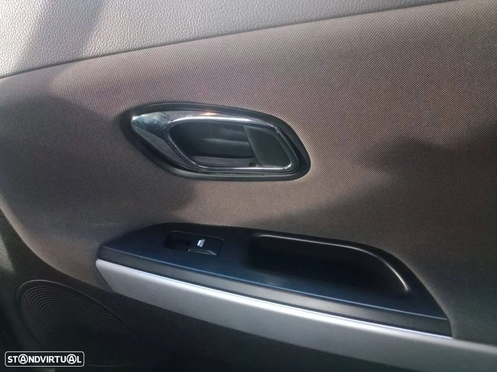 Kia Ceed SW 1.4 CRDi More - 25