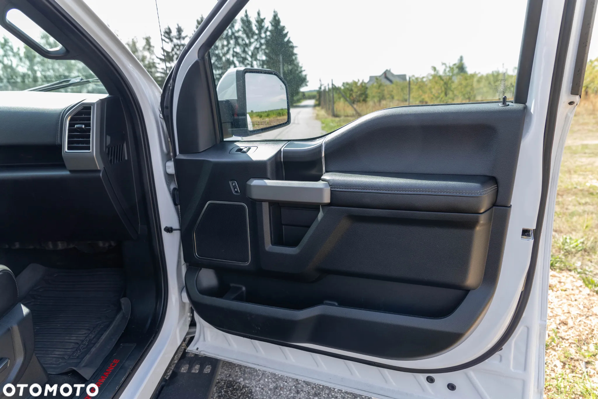 Ford F150 - 24