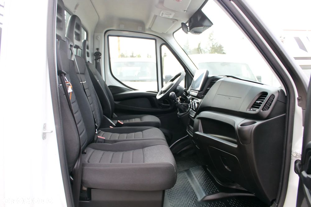 Iveco 35C18H - 24