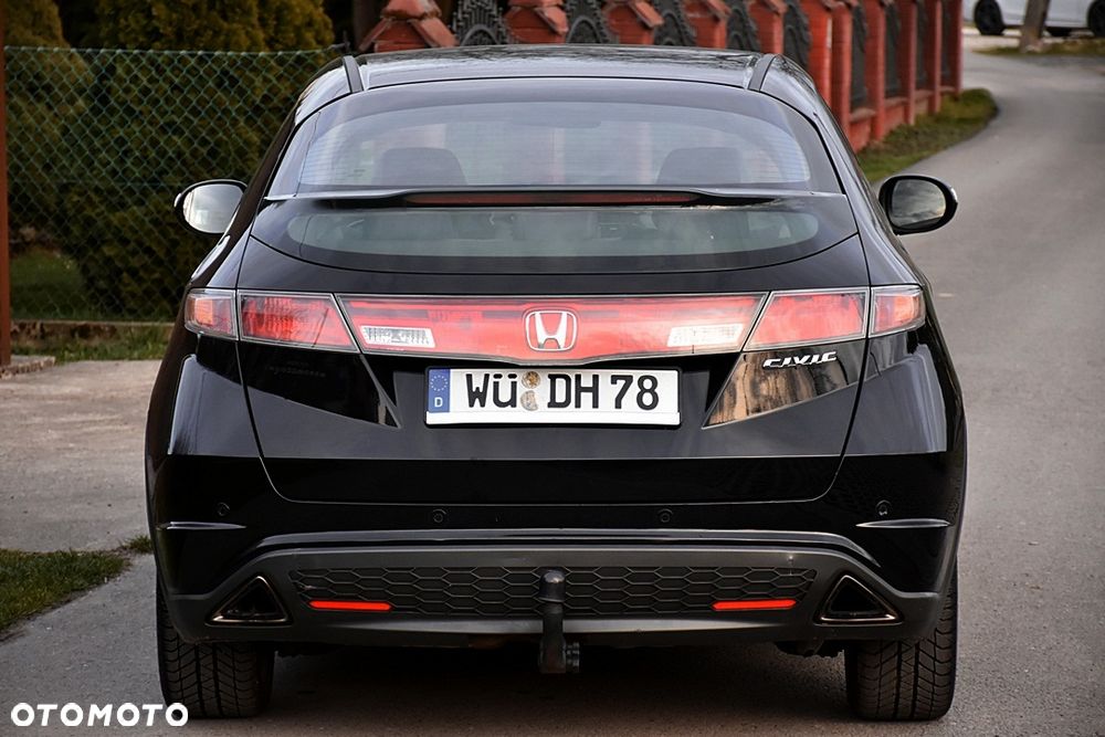 Honda Civic 1.8i-VTEC 50 Jahre Edition - 16