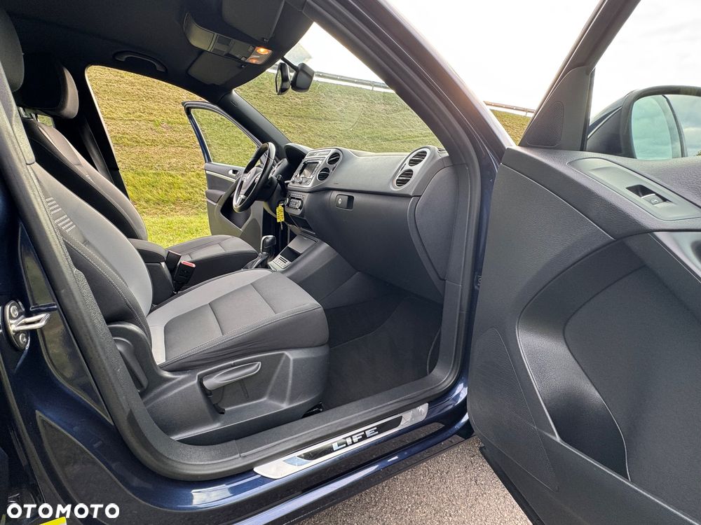Volkswagen Tiguan 2.0 TDI DPF 4Motion BlueMotion Technology DSG Life - 22
