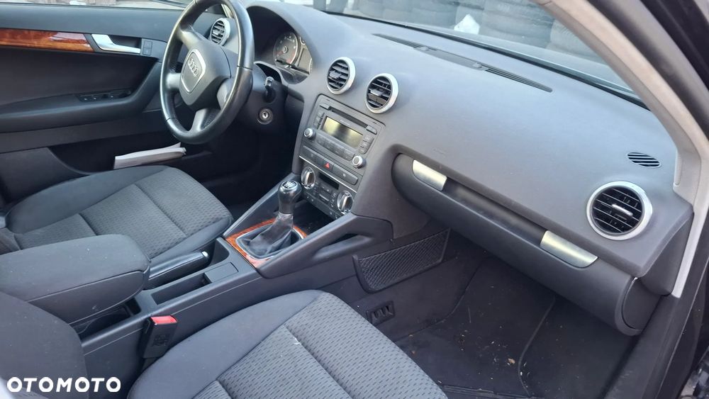Audi A3 Sportback 1.8 TFSI Ambition - 7